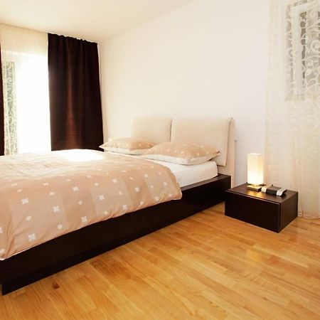 Apartment Bol A6 With Pool From 45 Eur Per Person Экстерьер фото